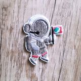 Kosmonaut šedý v2
