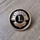 Platinový knoflík Lions / 23 mm