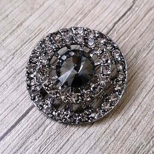 Černý knoflík se zirkony  / 27 mm
