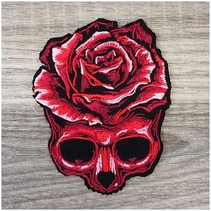 Lebka s růží