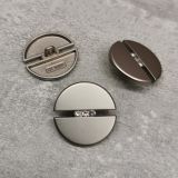 Stříbrný knoflík se 3 zirkony / 23 mm